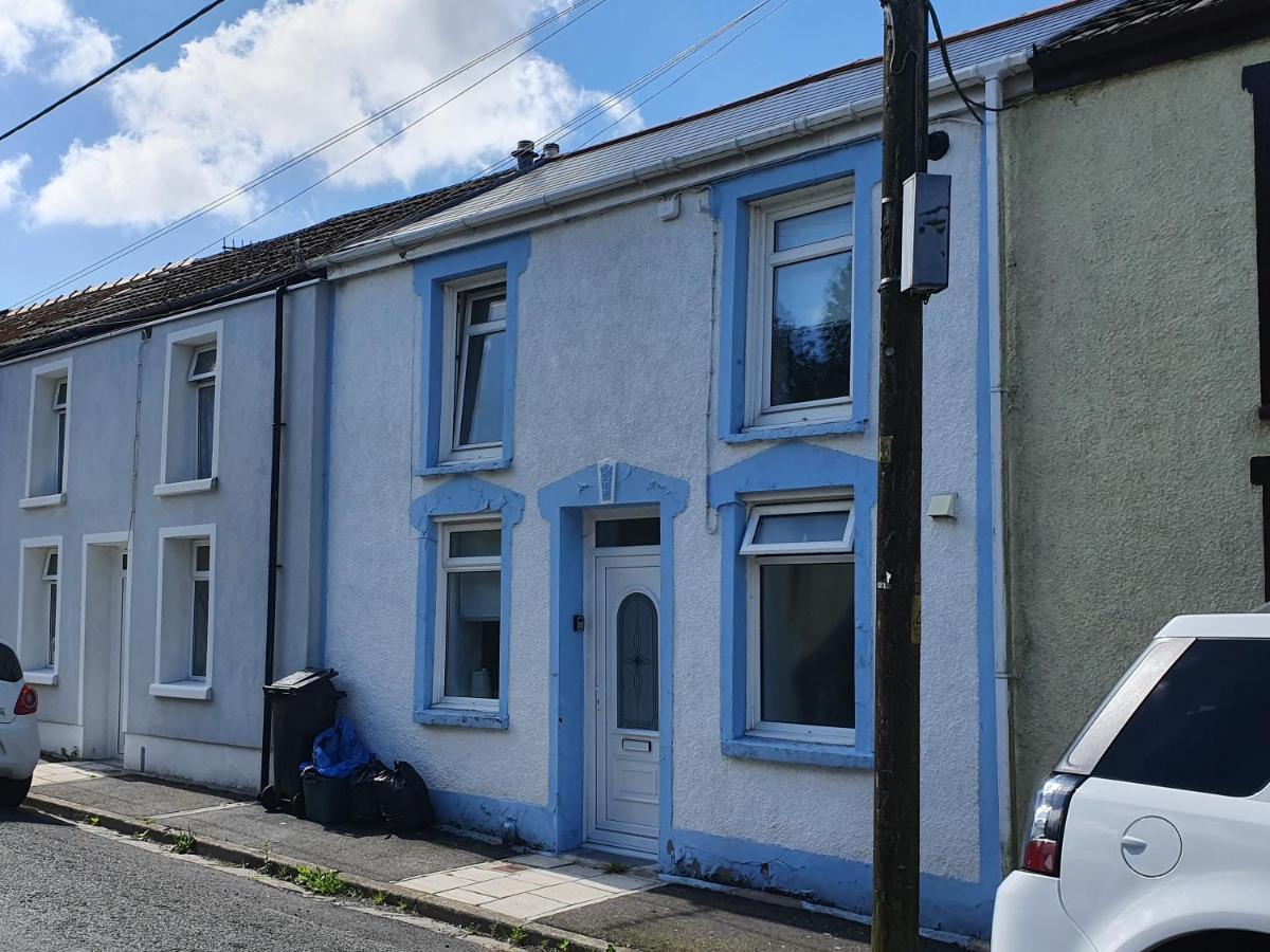 Brecon Burrows Villa Dowlais Bagian luar foto