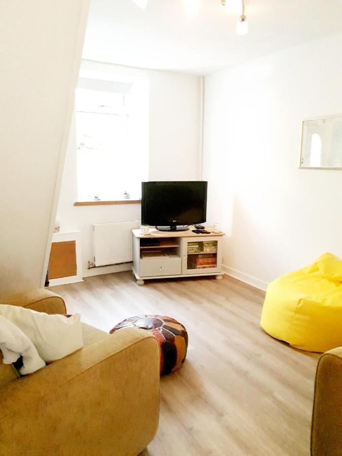 Brecon Burrows Villa Dowlais Bagian luar foto