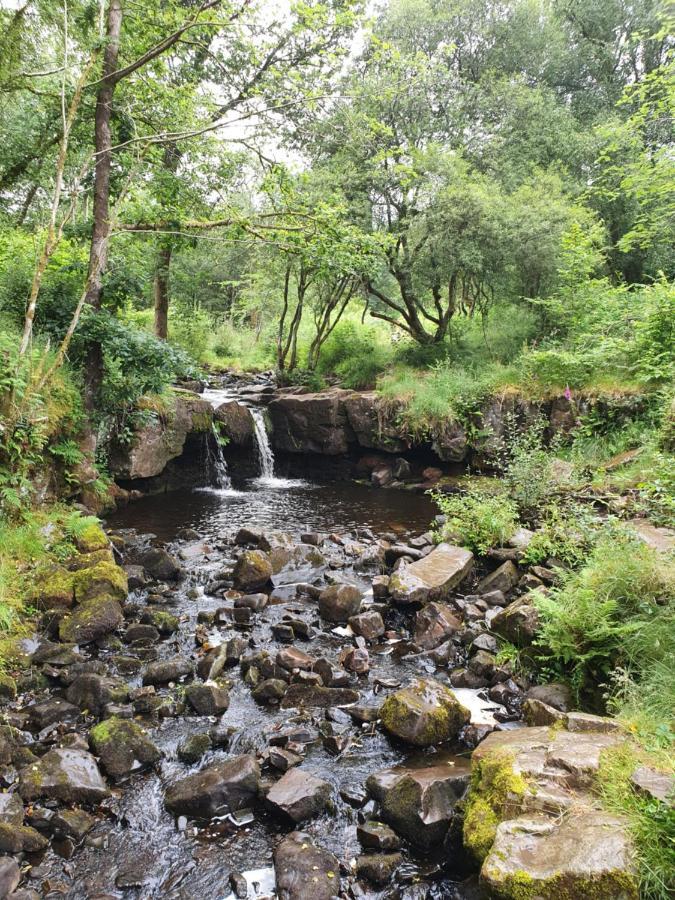 Brecon Burrows Villa Dowlais Bagian luar foto